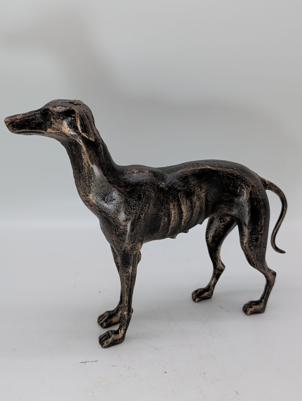 GUSSEISEN DECO WINDHUND FIGUR- VINTAGE LOOK PER LA VITA DOMESTICA - Image 1