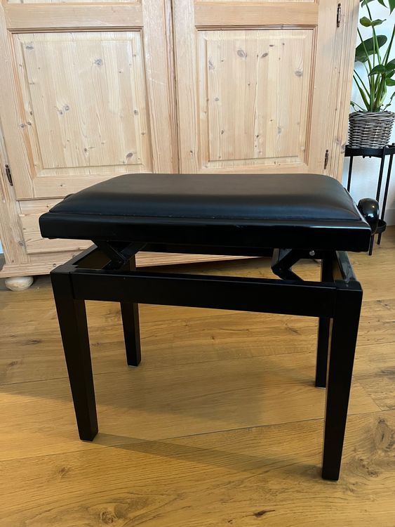 Banca per pianoforte/Sedia