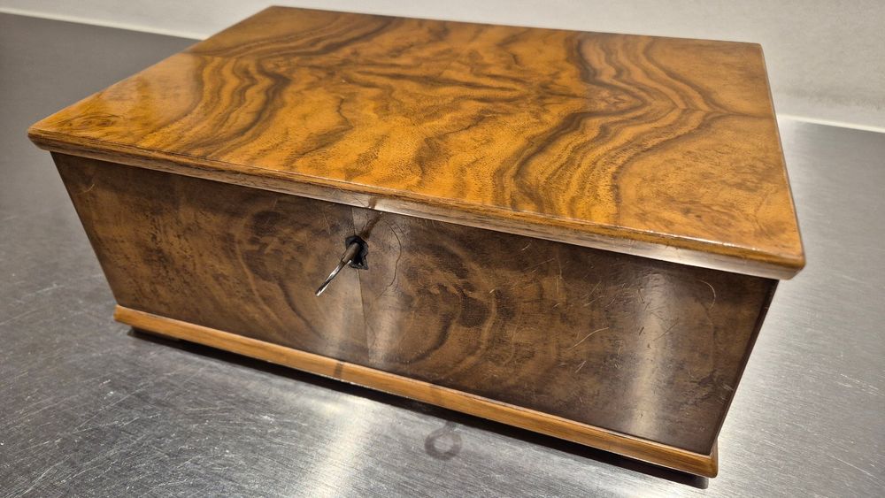 un bellissimo baule, cassetto, cassetto per gioielli, cassa