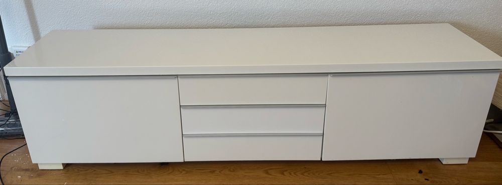 Tv Mobili/ Armadio