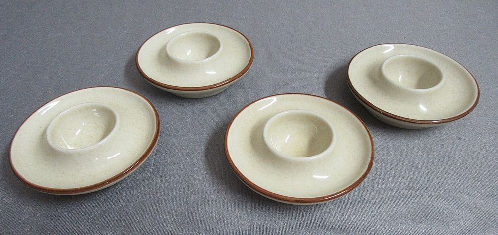 4 Rössler uova tazza con ribaltamento di coperchio - tazza di ceramica per uova