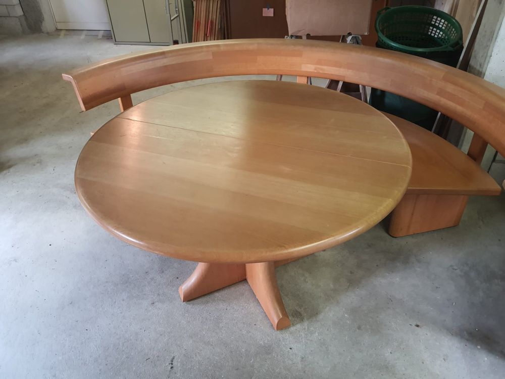 Tavolo da pranzo con panca rotonda