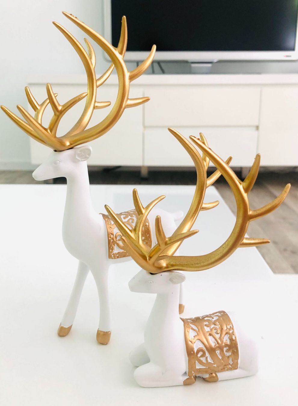 PREZZO SPECIALE PER UN SOLO PRODOTTO ‼️ 2 statue di cervo oro bianco nuove - Image 3