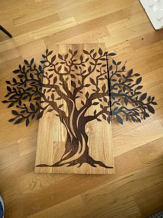 Dipinto a parete albero