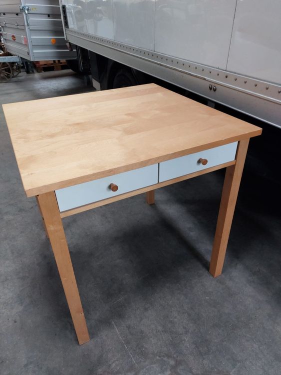 Tavolo in legno con rivestimento in stile country con 6 piccoli cassetti