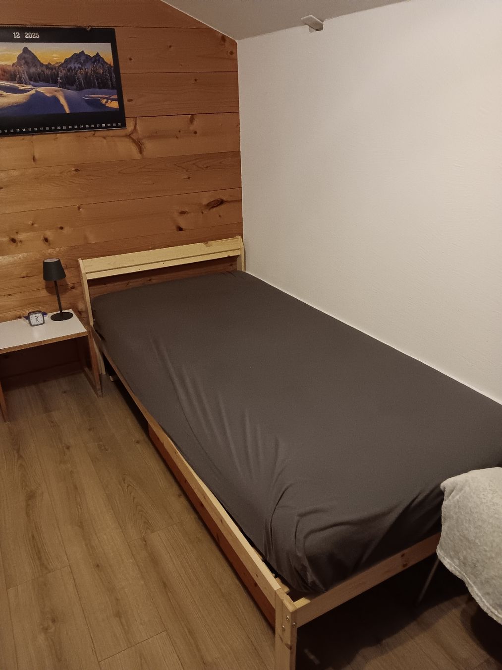 Nuovo letto, con materasso. - Image 3
