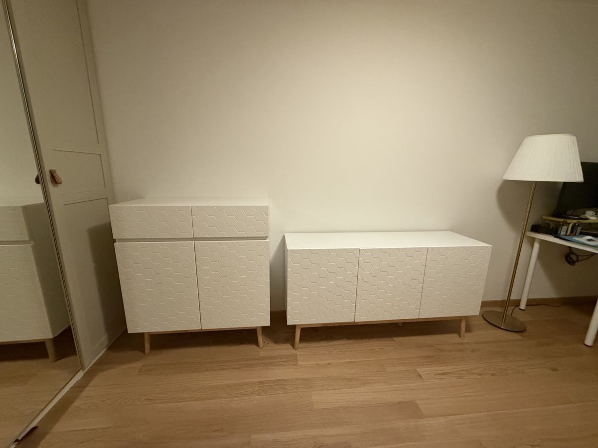 Credenza/commode bianca con motivi, in buone condizioni! - Image 1