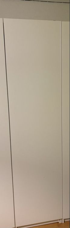 Armadio Ikea bianco con ripiani e cassetti (gem. Fotografie)