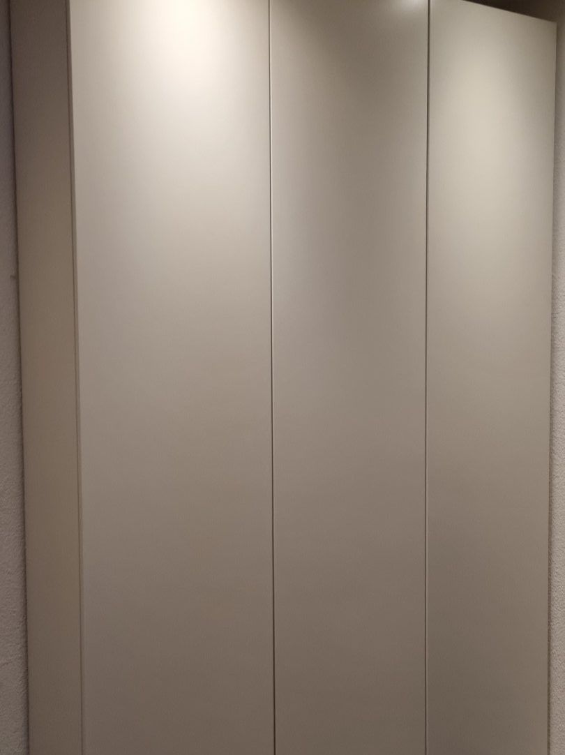 IKEA PAX 150x35x236cm bianco con porte e piani - Image 1
