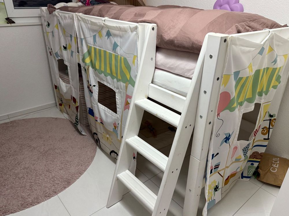 Letto a baldacchino con tenda, ottimo stato, ideale per una cameretta per bambini 🧸 - Image 2