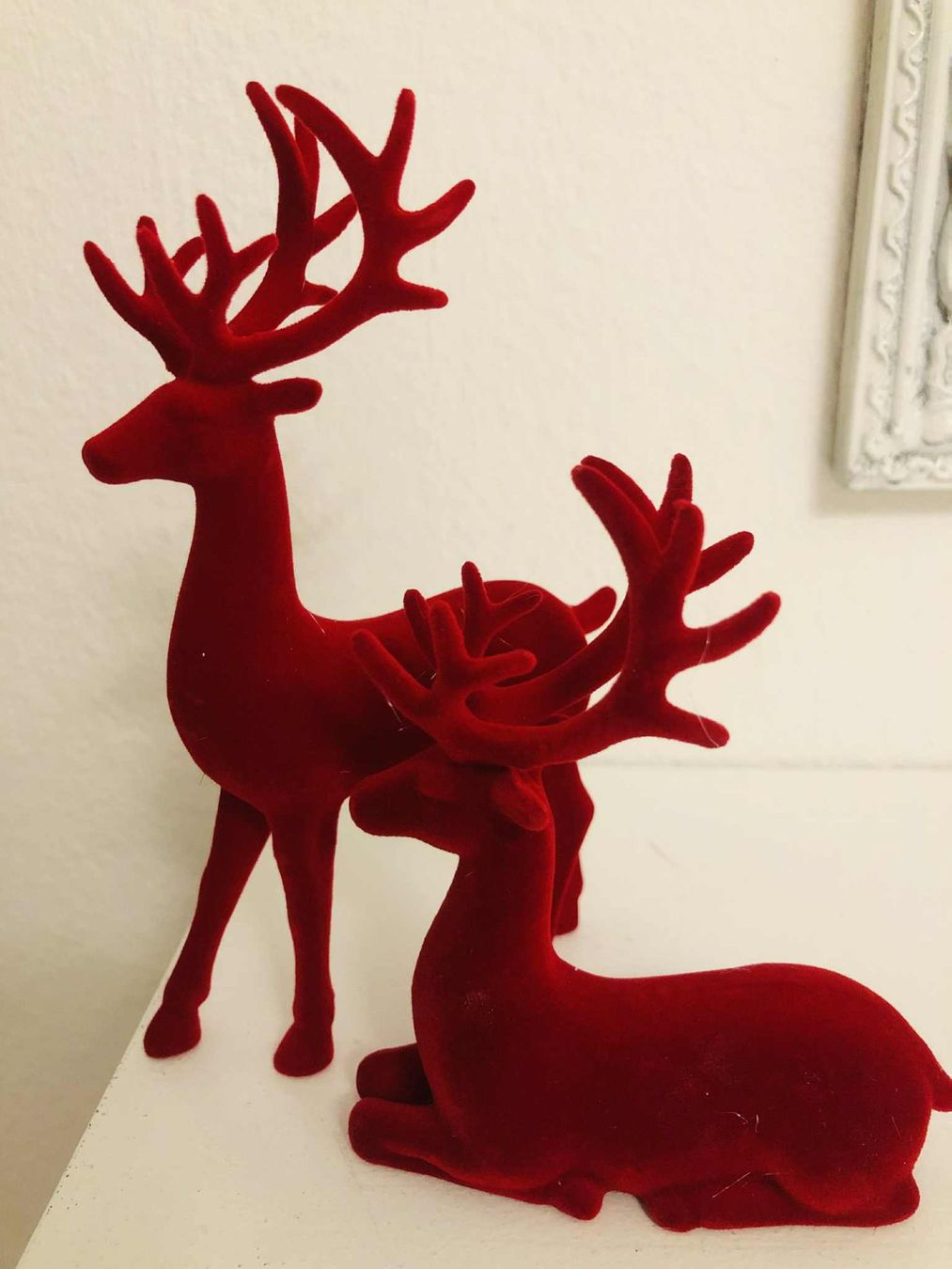 PREZZO SPECIALE ‼️ 2 statue di cervo 🦌 Deko Natale rosso - Image 1