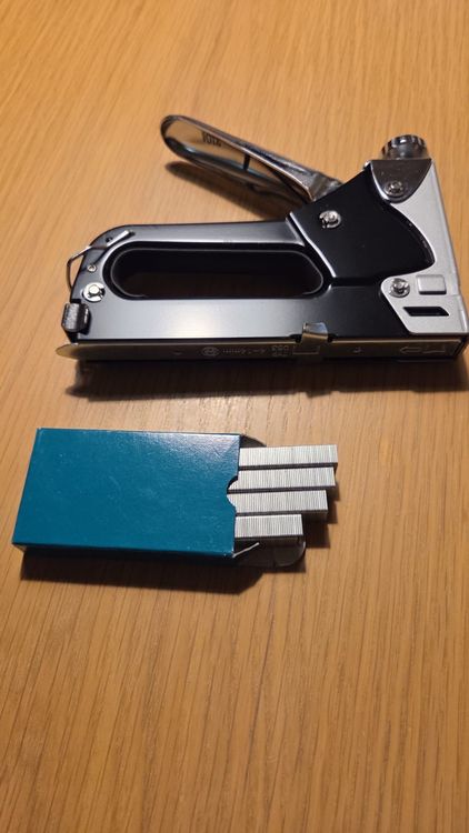 Wolfcraft Tacker Handtacker, nuovo, in vendita a un prezzo conveniente! - Image 2