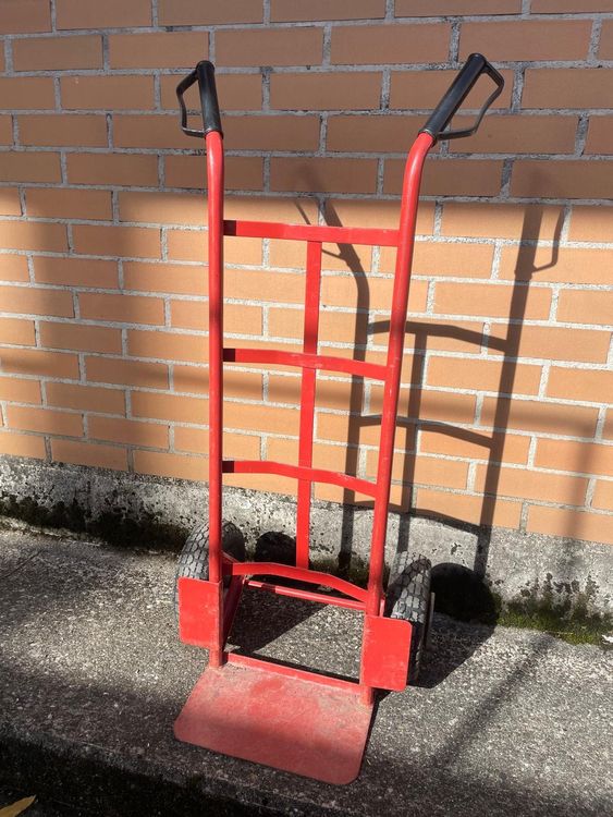 Carrelli per sacchi, sacchi a rotoli, carrelli a forcella, carrelli di trasporto