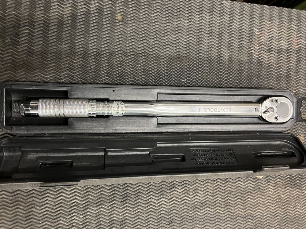 Chiavetta dinamometrica 1/2" 42-210 Nm Strumento per auto - Image 2