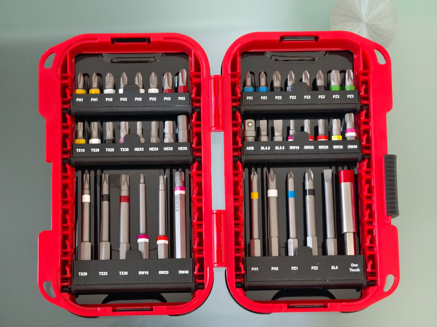 WÜRTH Bitset 44 pz. con supporto magnetico per bit - Image 3
