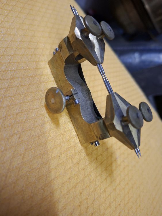 Vecchio strumento da orologiaio - Image 2