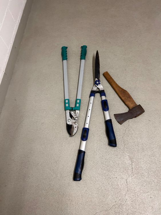 Tagliafili e cesoie con coltello piccolo