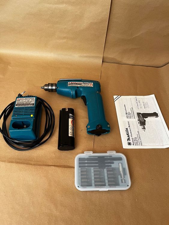 Makita batteria 6010D, ottimo stato, vintage!