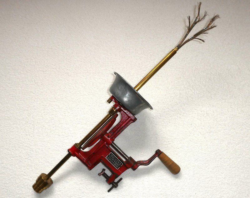 Vecchia macchina per la pulizia delle bottiglie - Image 2