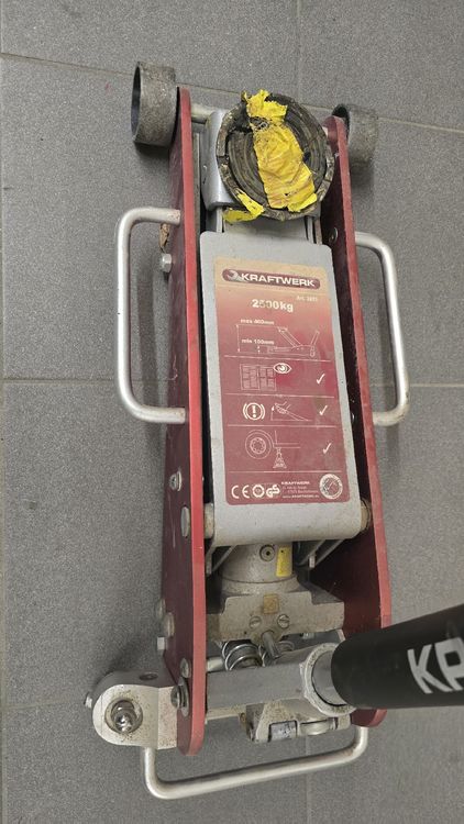 Kraftwerk car jack, 2500kg, good condition