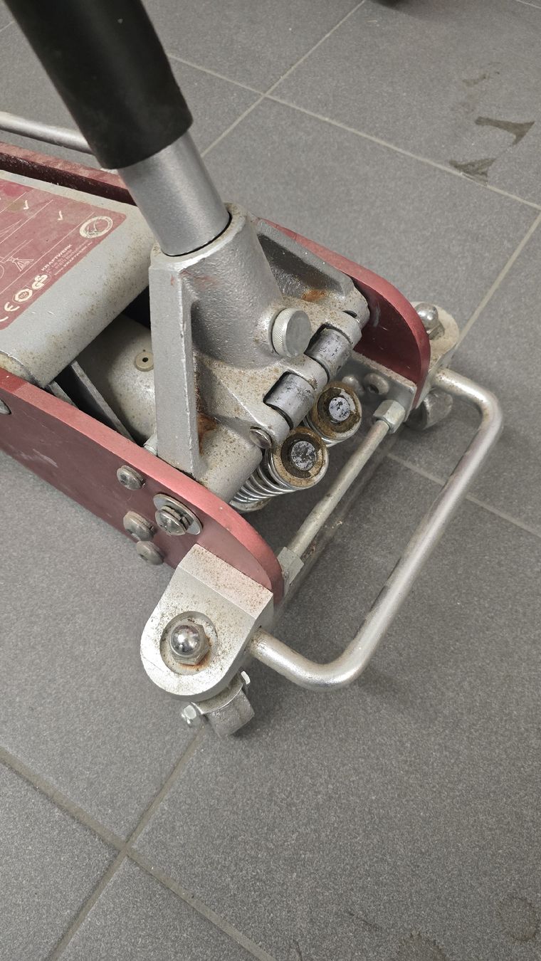 Kraftwerk car jack, 2500kg, good condition - Image 3