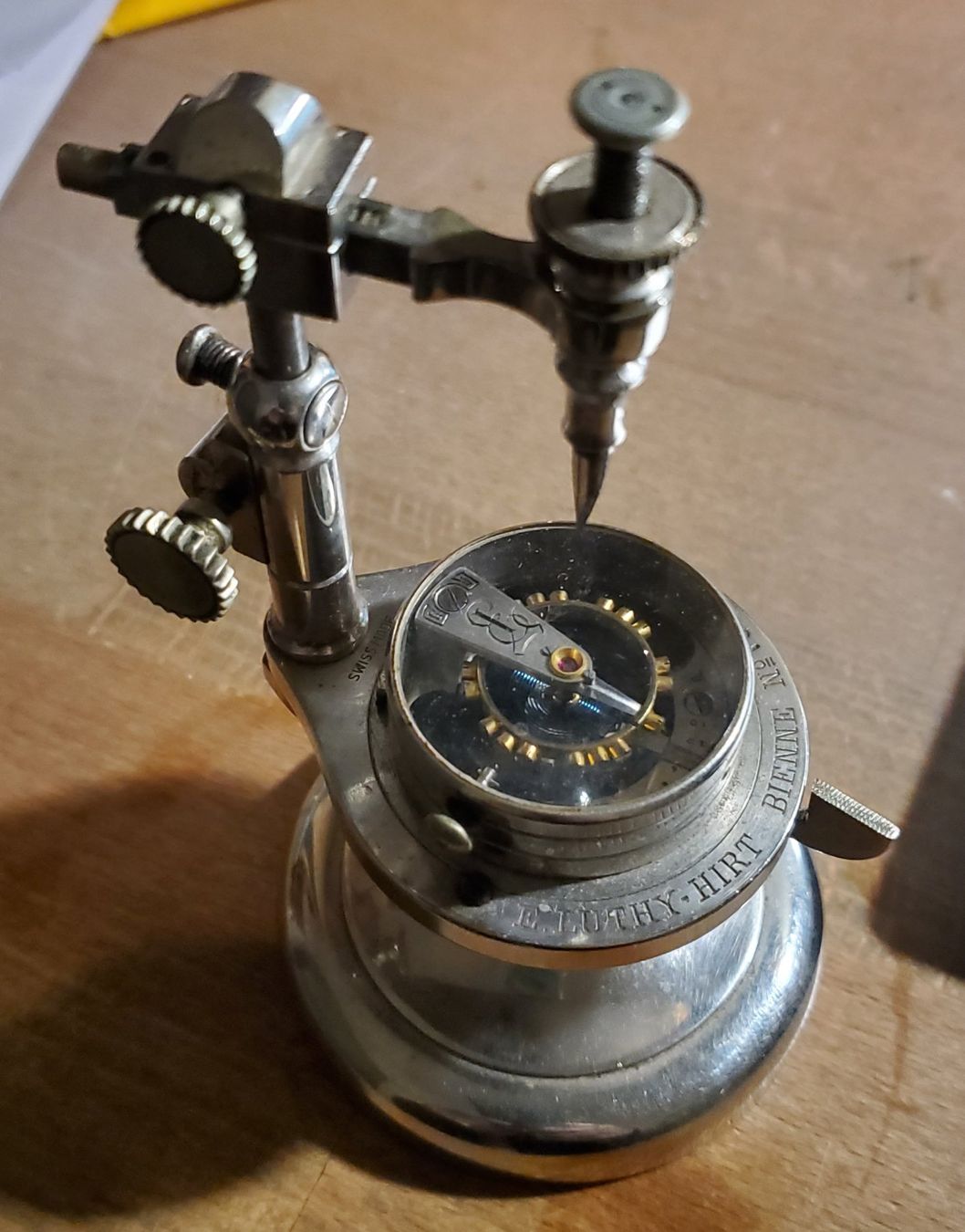 Un antico strumento per orologiai Luthy-Hirt, regolazione degli spirali - Image 3