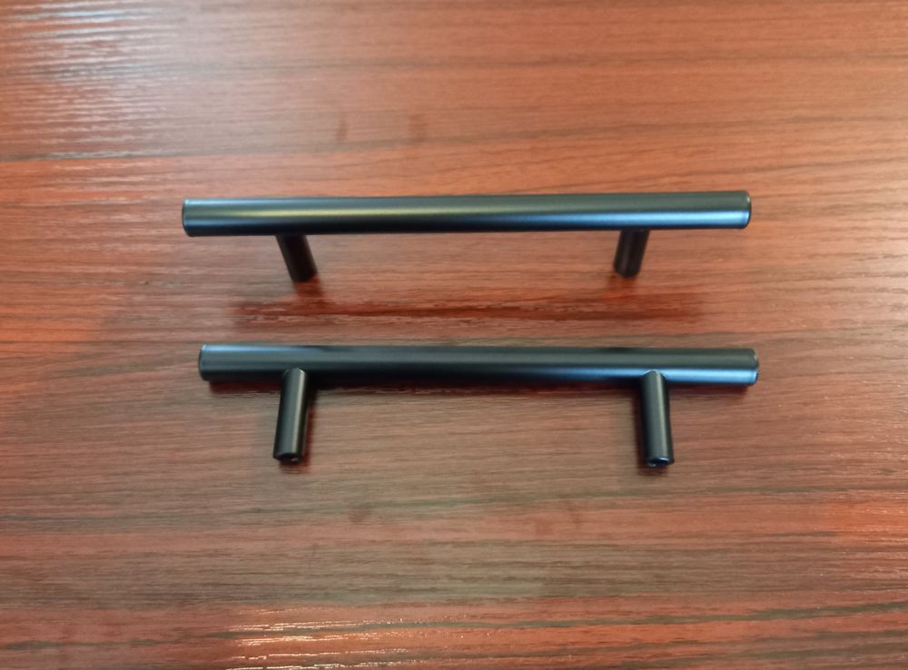 15x Möbelgriff schwarz modern - Maniglia per mobili nera