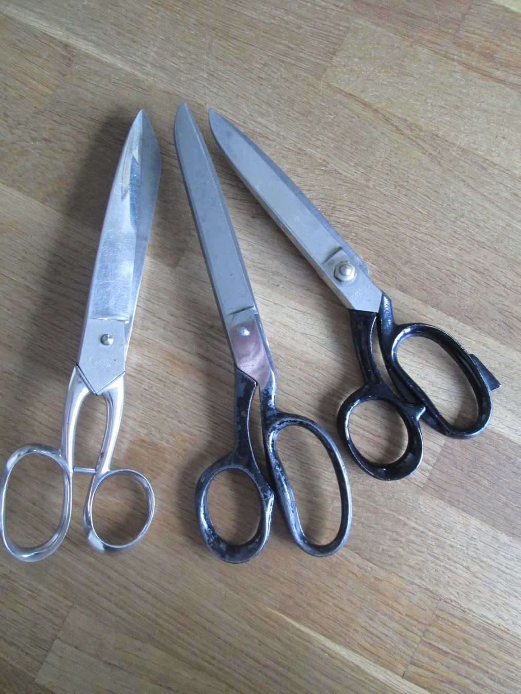 3 grandi forbici antiche da 20 a 23 cm. Tip /Top in tiro - Image 1
