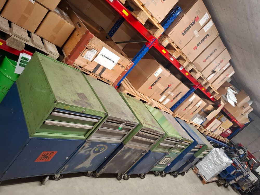 7 stk Lista furgone da officina con sottostruttura