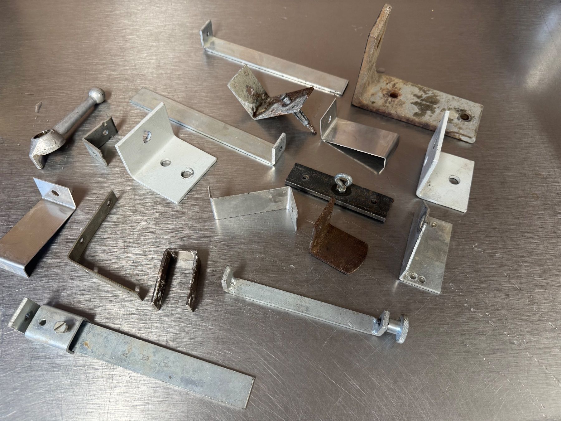 Convolut di connettori angolari, diverse versioni, metallo - Image 1