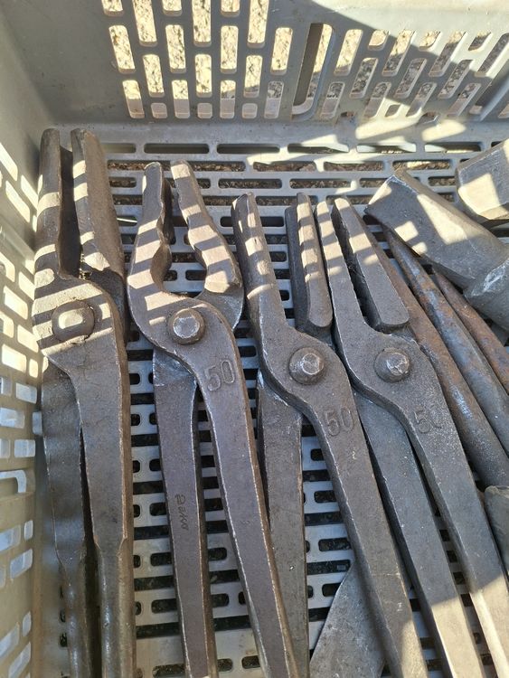 Strumenti per la forgiatura Pinze