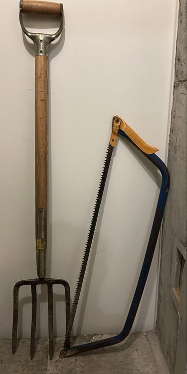 Seghe e forbici per fieno