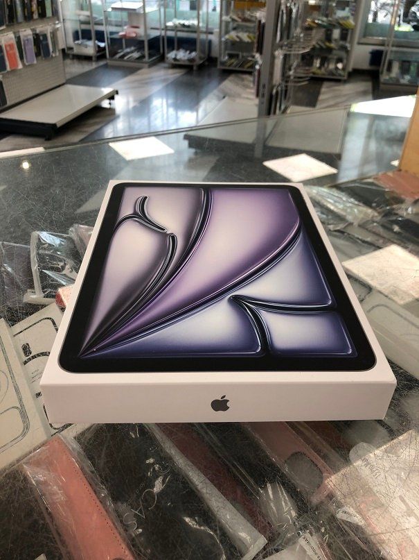 IPAD AIR M3 11" 128GB 5G WIFI+CELLULAR FABRIKNEU! - Image 1
