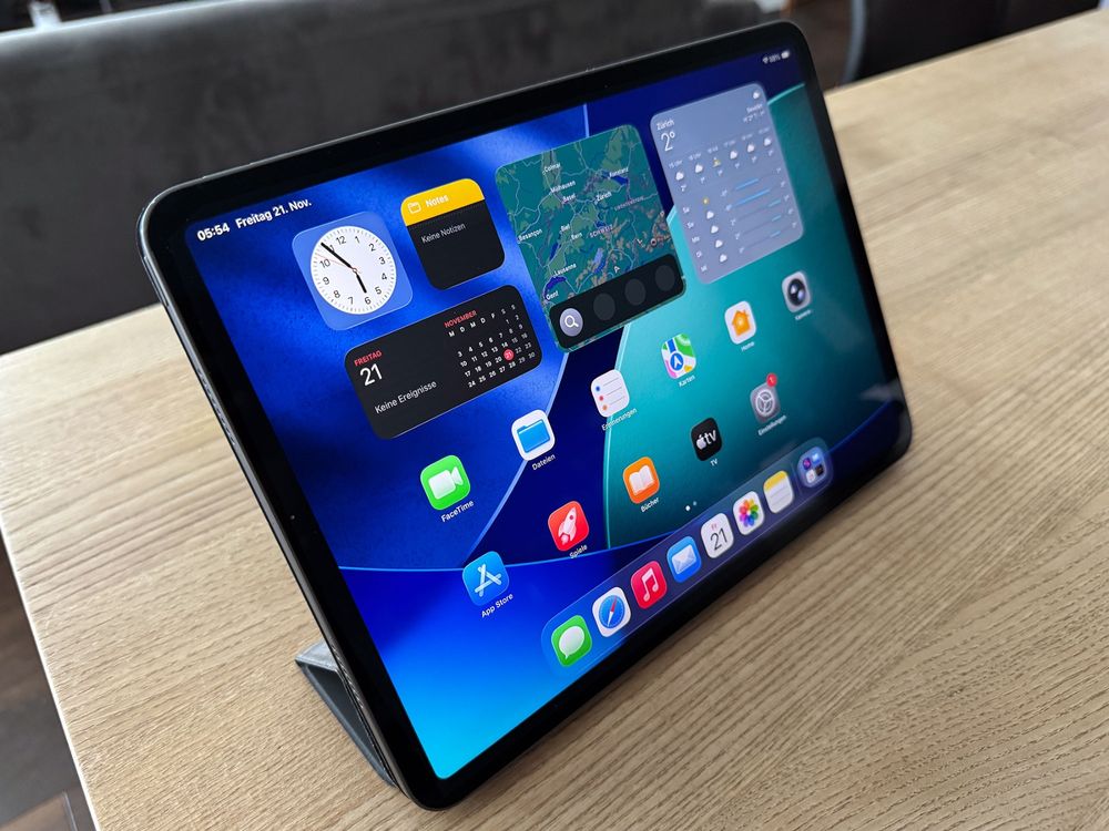 Apple iPad Pro 11" M1 WiFi con Smart Folio