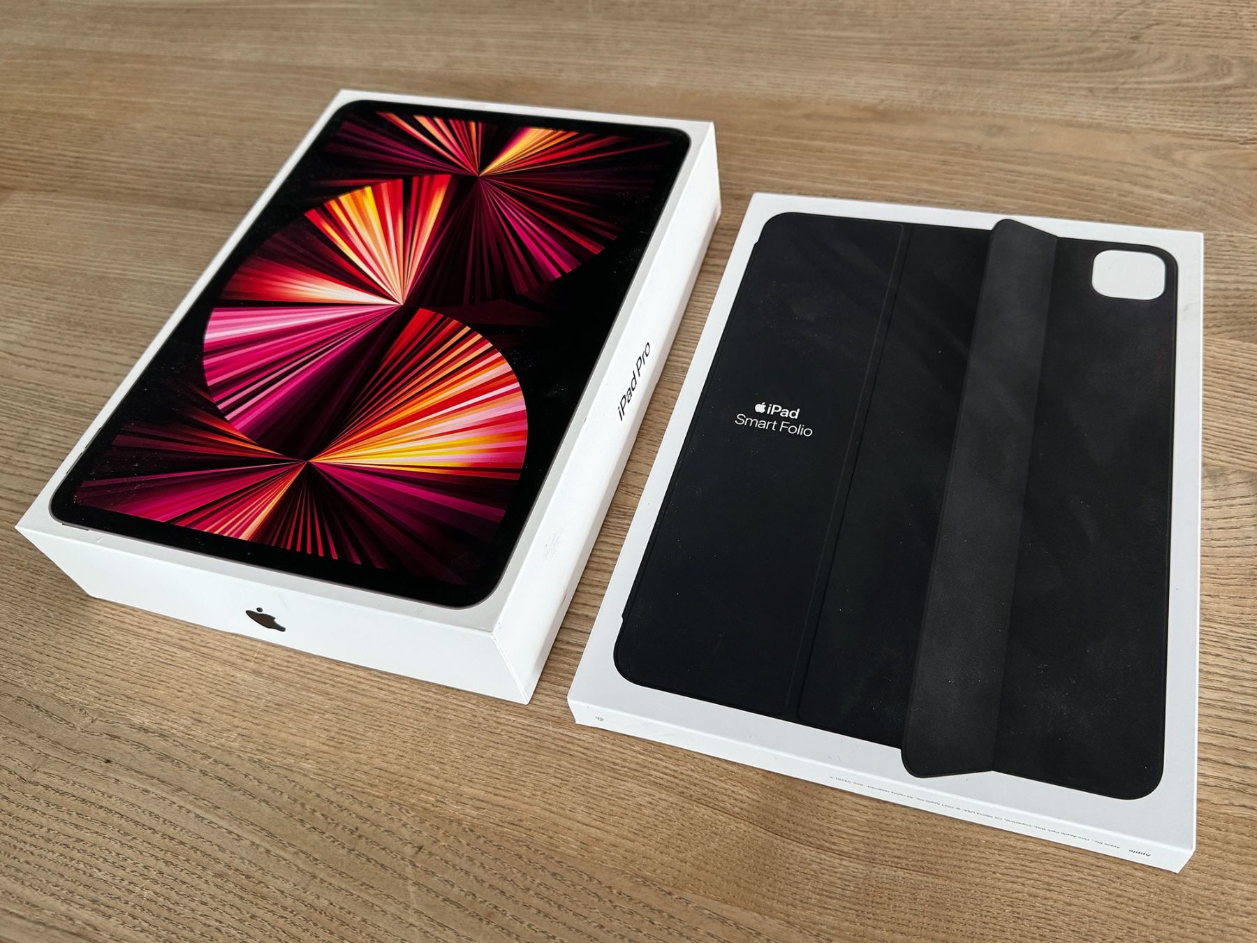 Apple iPad Pro 11" M1 WiFi con Smart Folio - Image 3