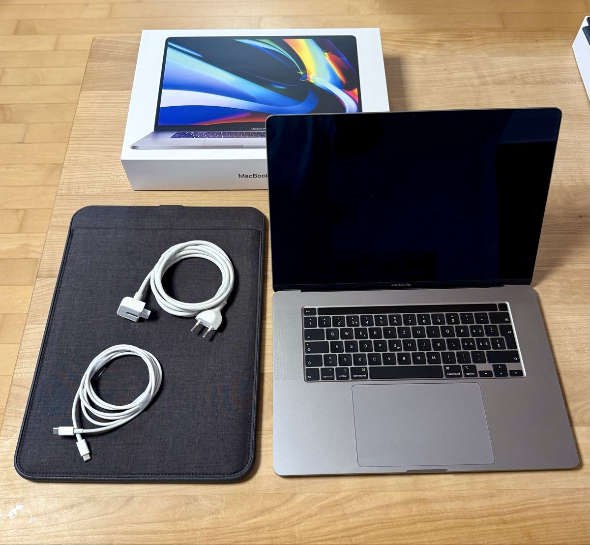 Macbook Pro 16“, i9, 16 GB, 1TB SSD, in ottimo stato - Image 1
