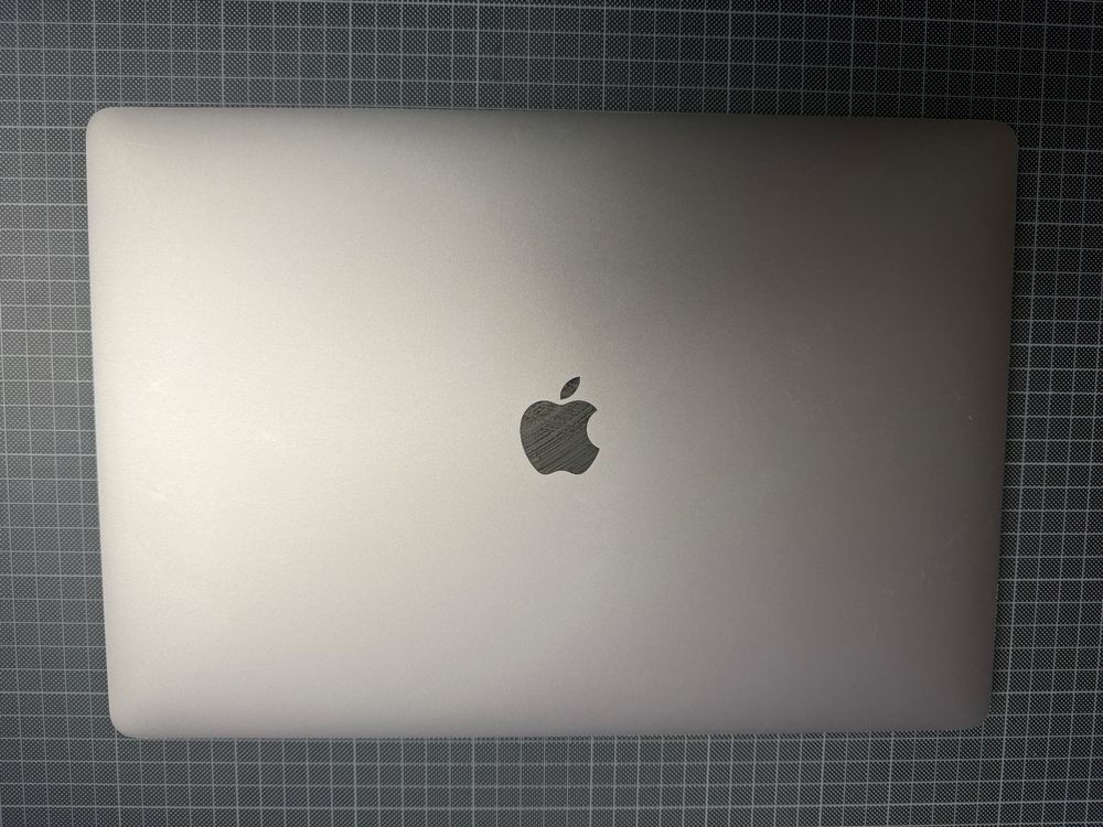 Apple MacBook Pro 16" 2019, 32GB RAM, 1TB SSD - Image 2