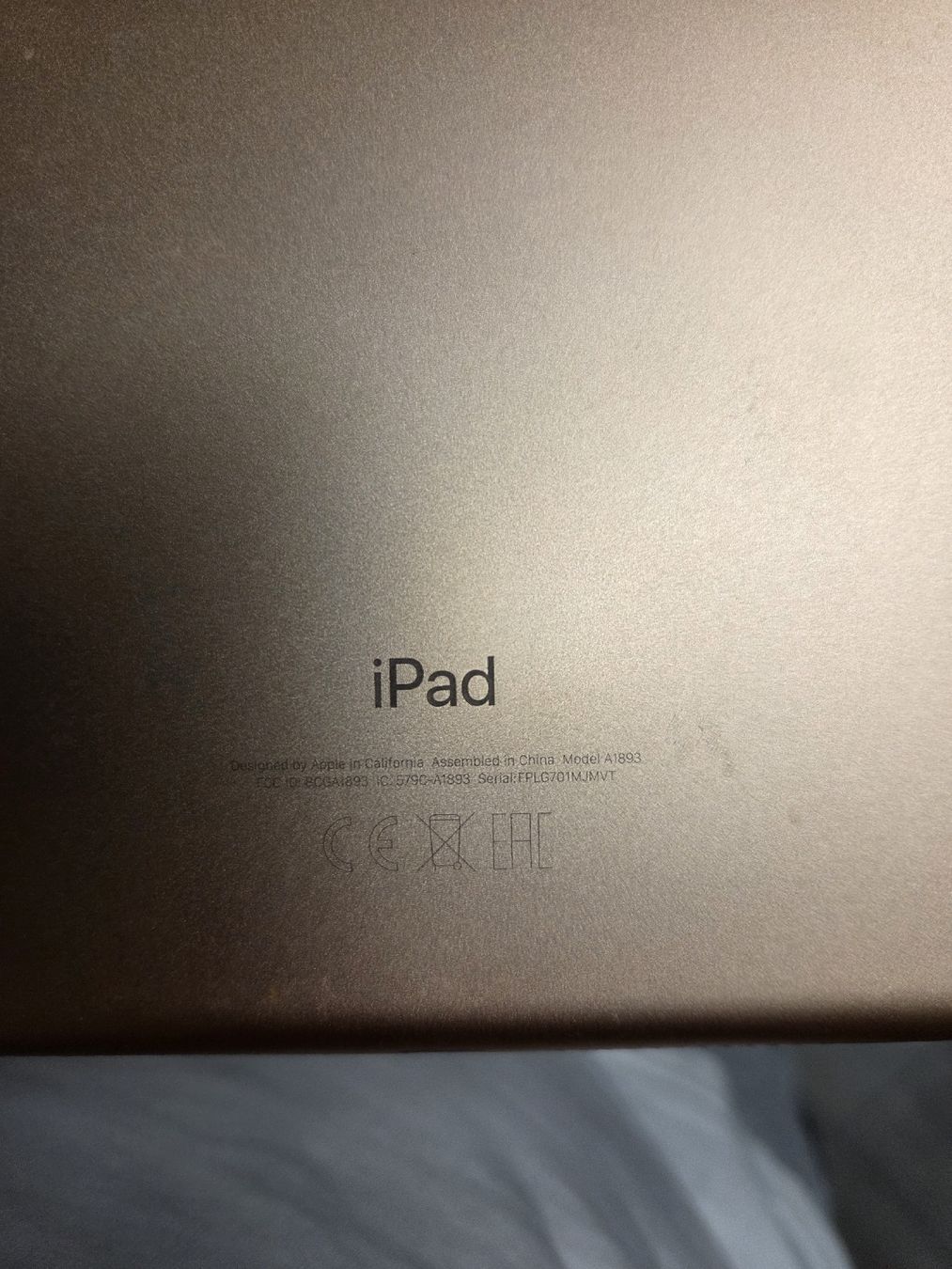 Apple iPad A1893 - Image 3