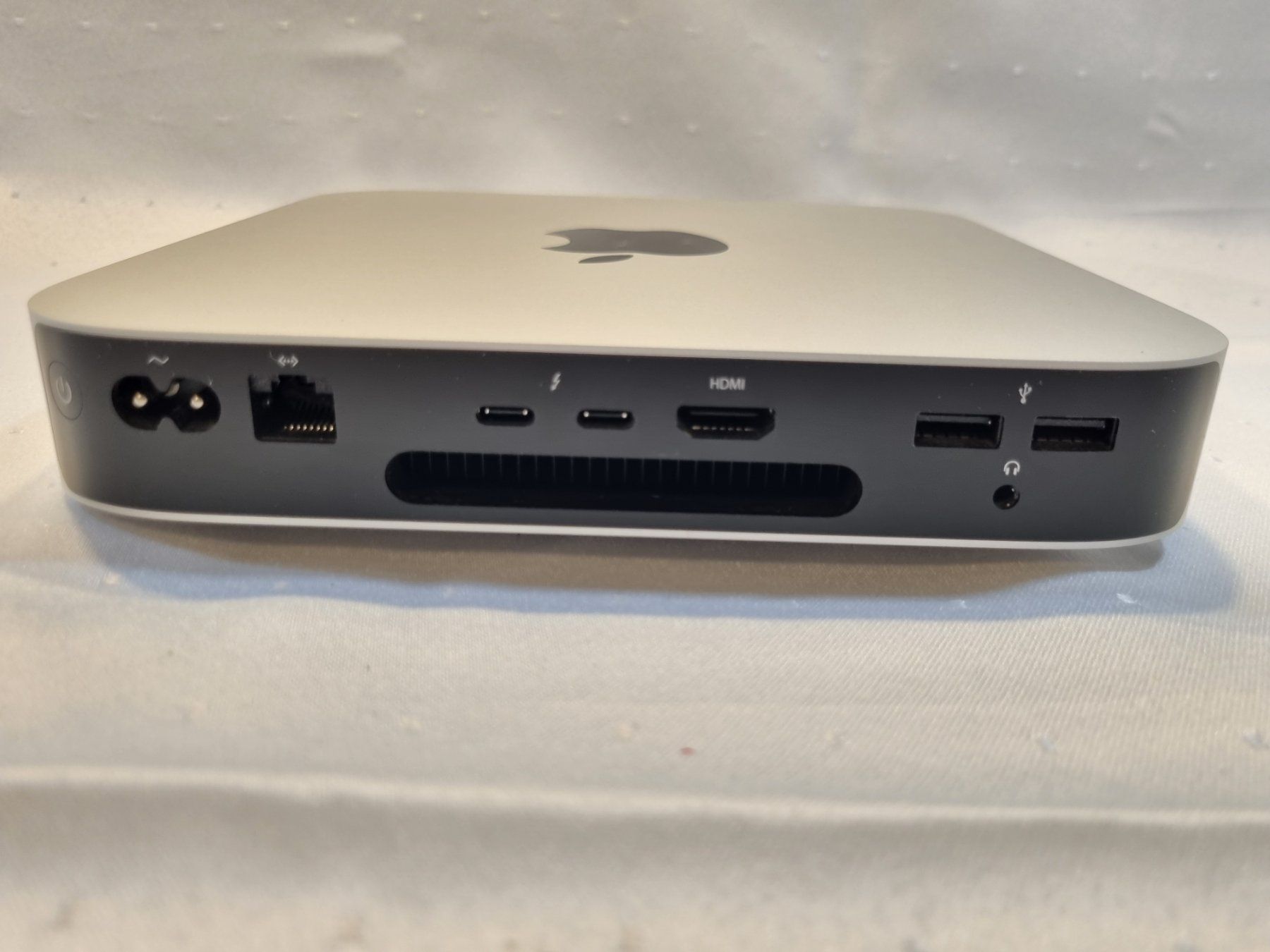 Apple Mac Mini M1 A2348 - 16GB RAM - 1000GB SSD - Image 3