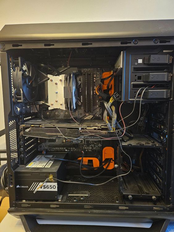 I7 9700K / MSI MPG Z390 / GTX1070 / Corsair vs650 / lpx ddr4 - Image 2
