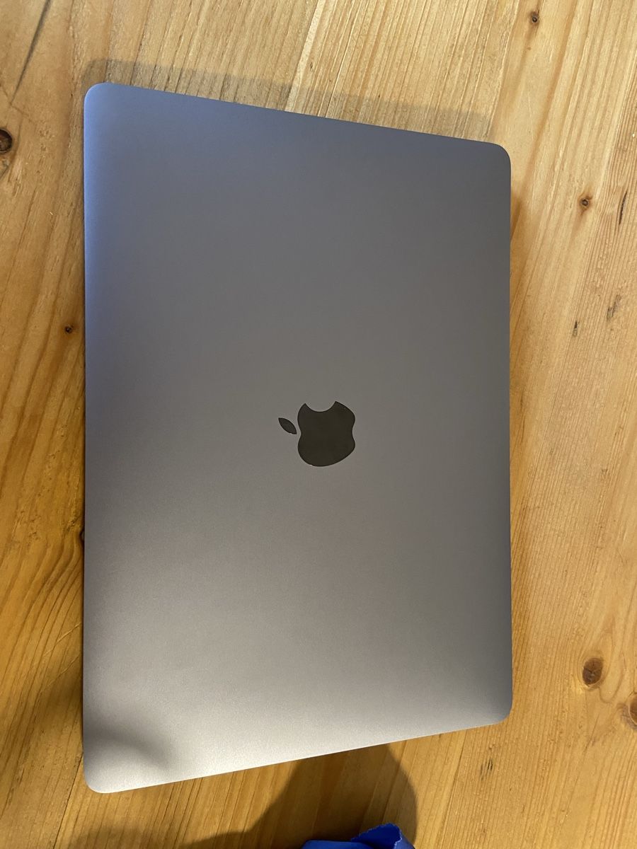 Mac Book Air 2021 - Image 3