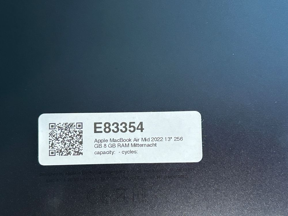 Apple MacBook Air 13" 256GB - Image 2