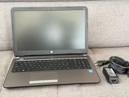 Nuovo e mai aperto HP 250 G10 Laptop - Image 2