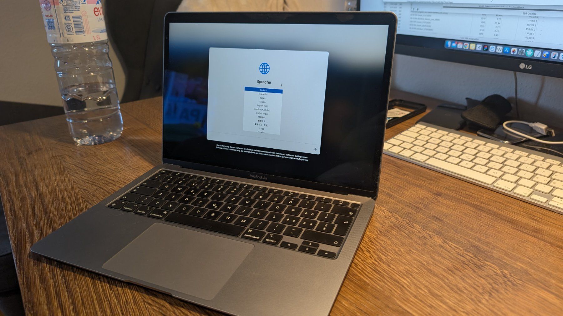 MacBook Air M1/2020 - Image 3