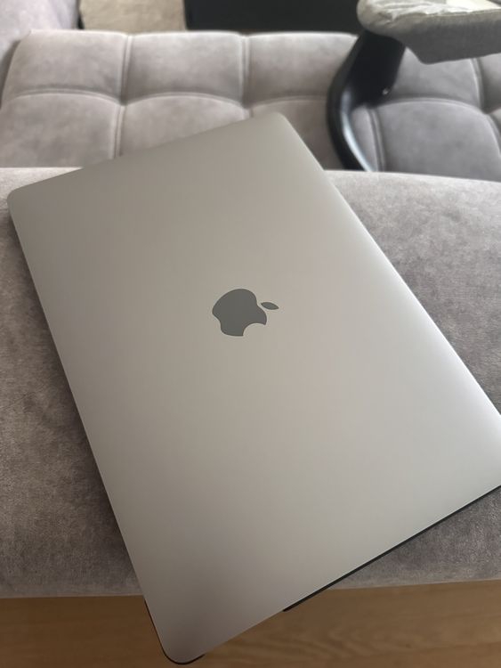 MacBook Pro 2020 13" M1 16GB RAM **NEU** - Image 2