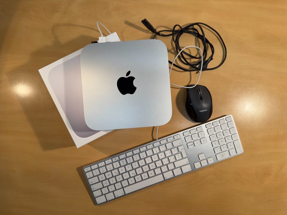 Mac Mini M1 con mouse e tastiera Apple - Image 2