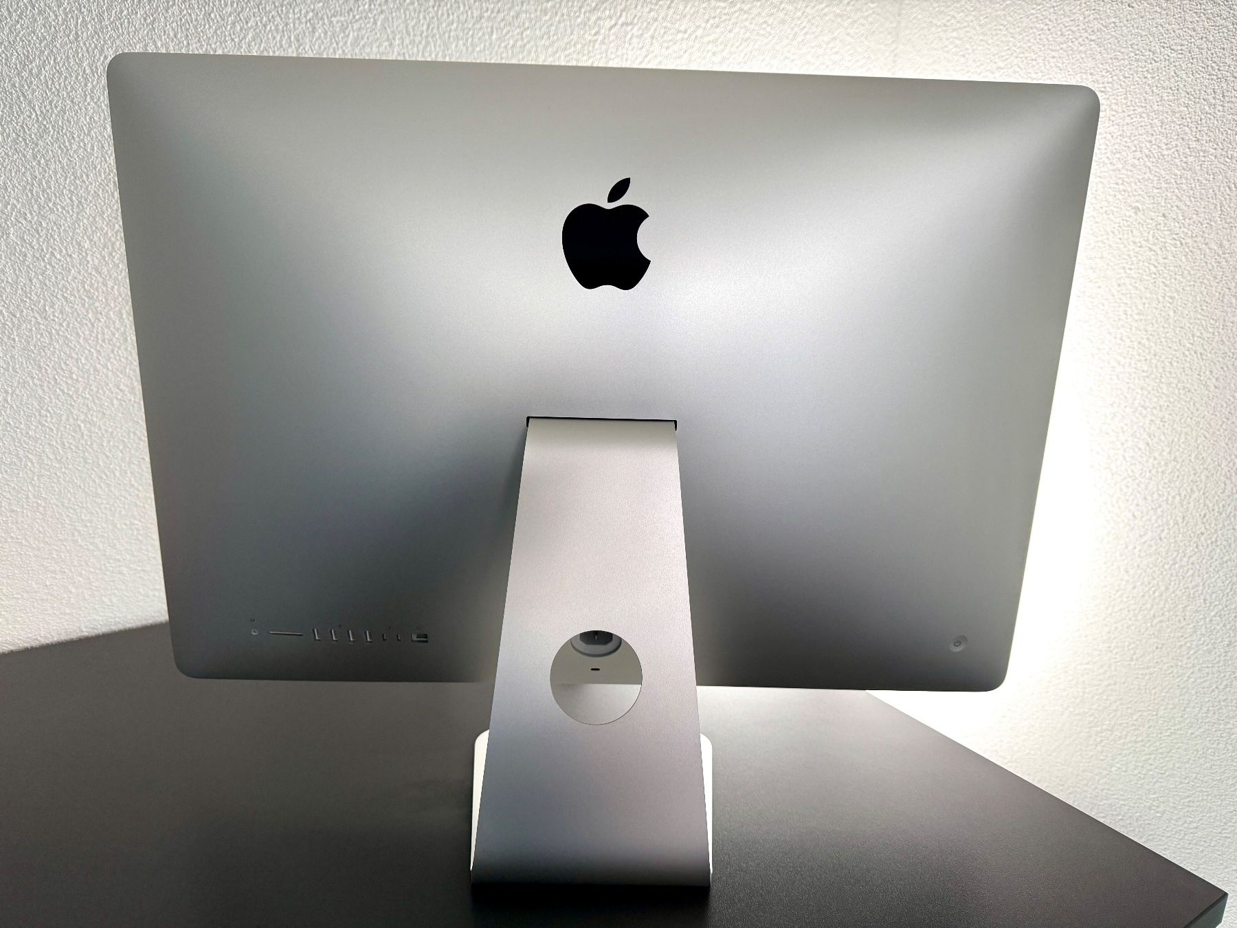 iMac 27″ 5K (2019) – i5 / 24GB RAM / 1TB SSD – Ottimo stato - Image 3