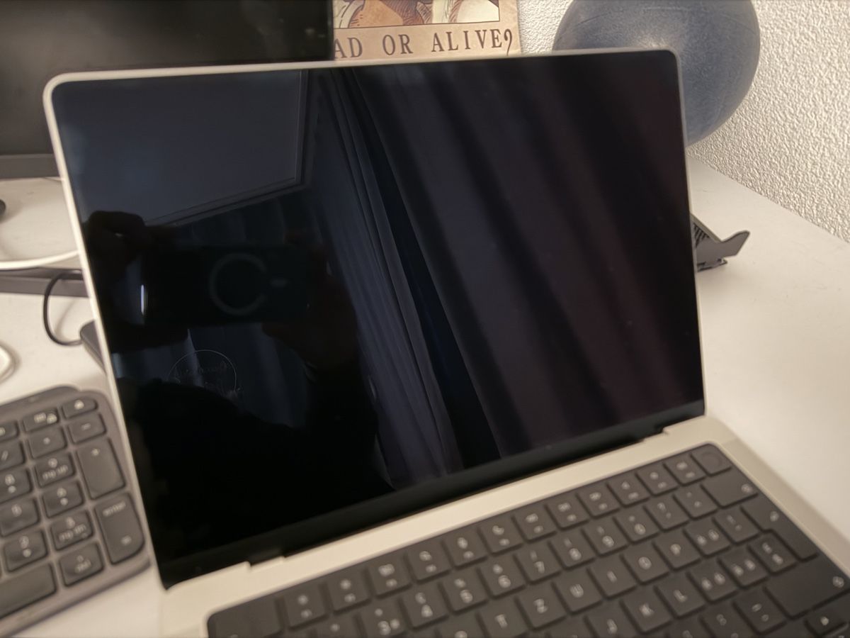 MacBook Pro M4 14’ - 16gb RAM - 512gb SSD - Image 1