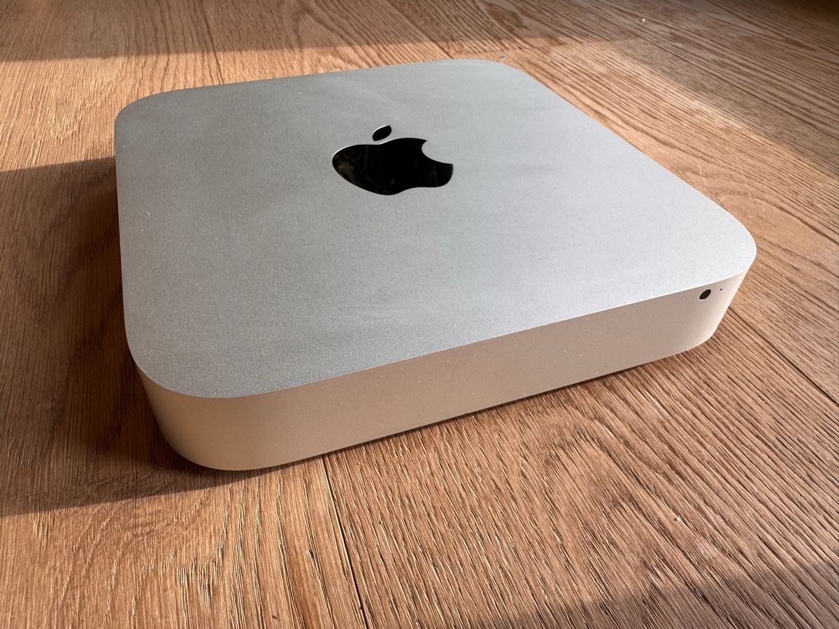 Apple Mac Mini (fine 2014) | Intel i5 | 16GB RAM | 1TB HDD - Image 1