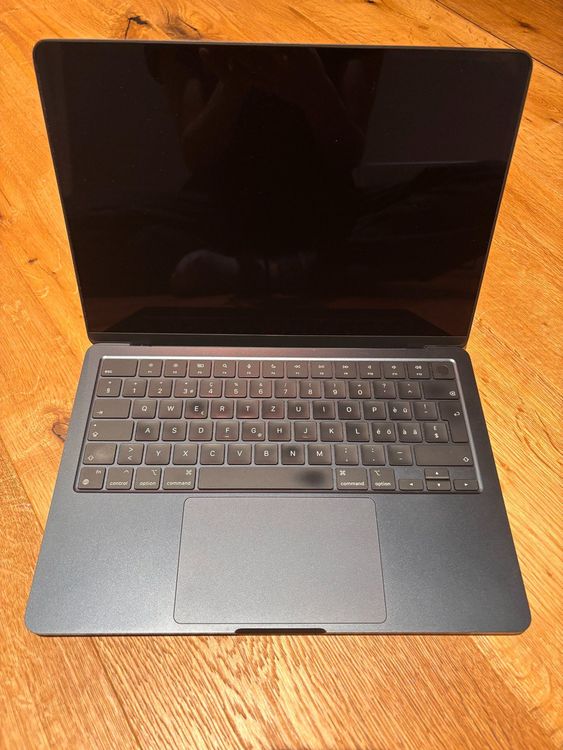 MacBook Air M2 2022 blu notte - Image 2